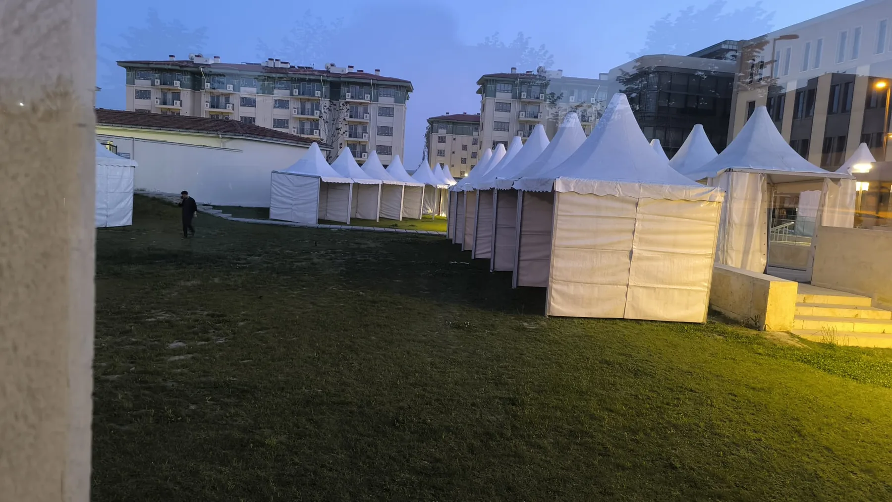 3 metre kubbeli çadır kiralama ve kurulum uygulaması 2